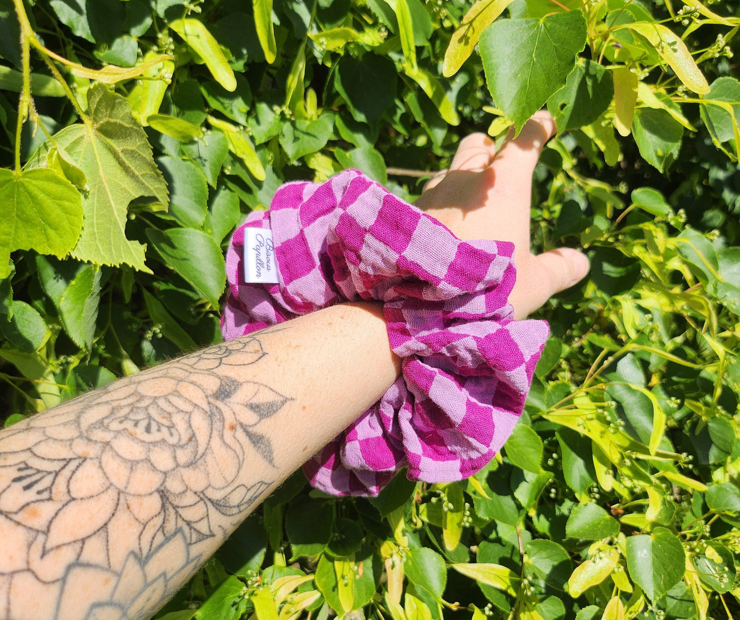 Chouchou carreaux en gaze de coton violet