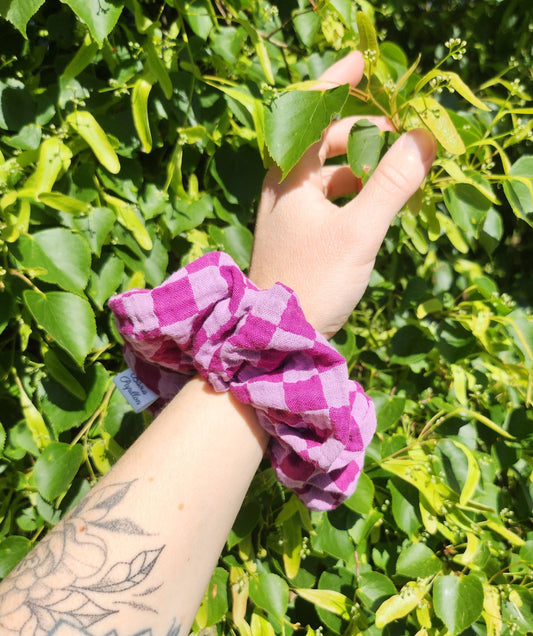 Chouchou carreaux en gaze de coton violet