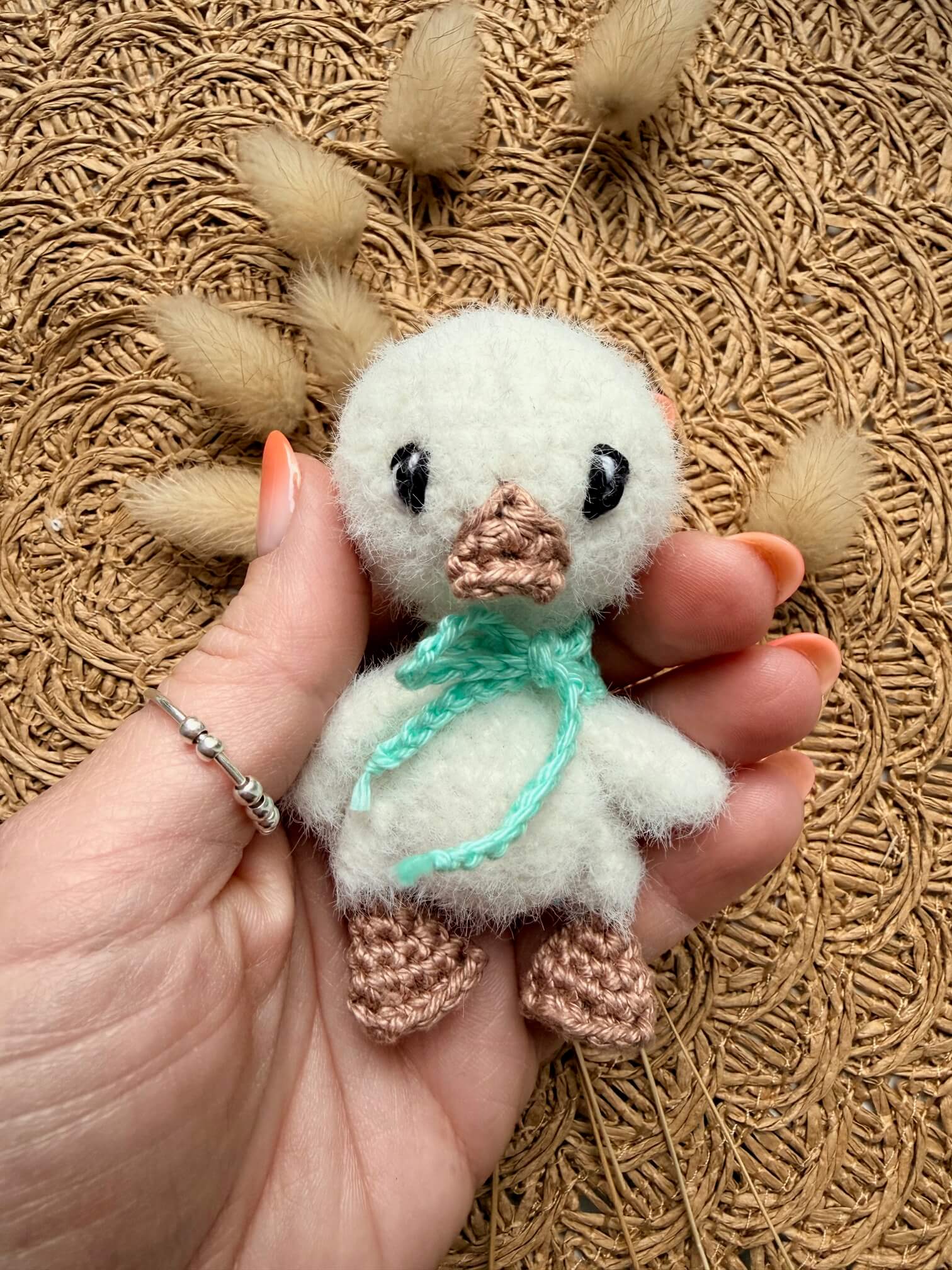 🪿✨ Patron crochet – Petite oie "Yuki" ✨🧶 Bisous Papillon