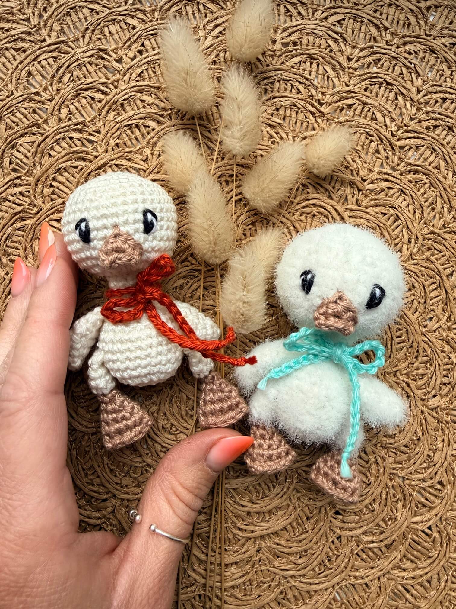 🪿✨ Patron crochet – Petite oie "Yuki" ✨🧶 Bisous Papillon