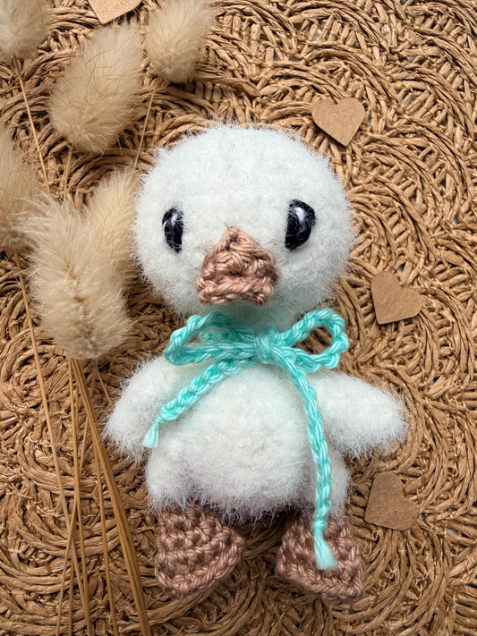 🪿✨ Patron crochet – Petite oie "Yuki" ✨🧶 Bisous Papillon